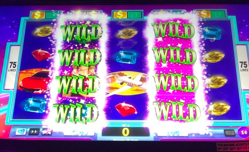 Wheel of Fortune 4D two wild reels