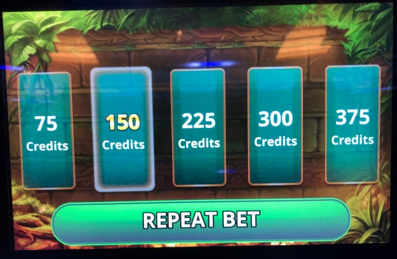 Golden Jungle Grand by IGT bet panel