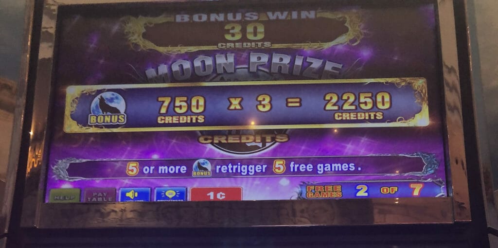 Howling Wolf by Aruze you've won three moons