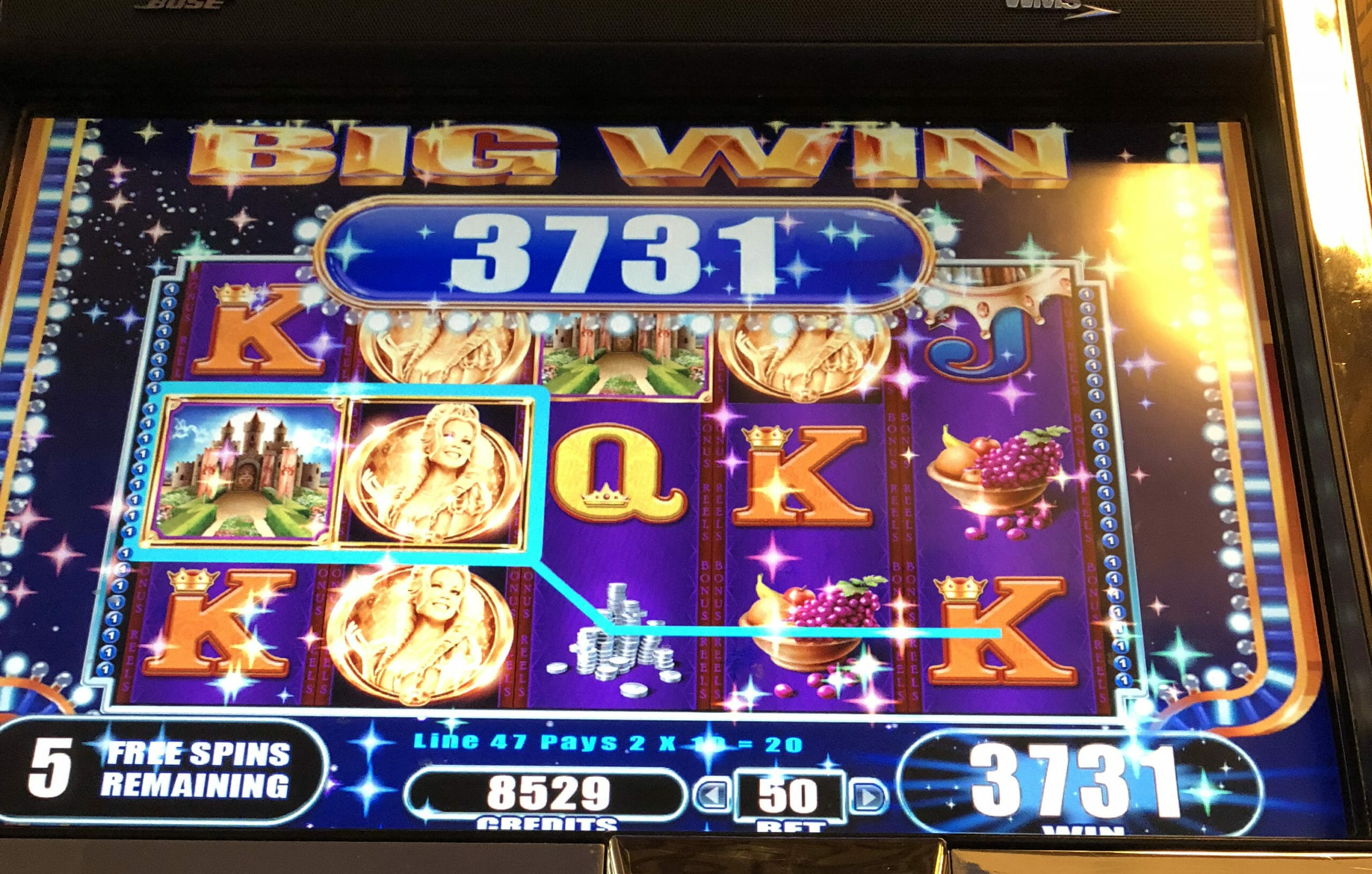 big wins on a slot machine