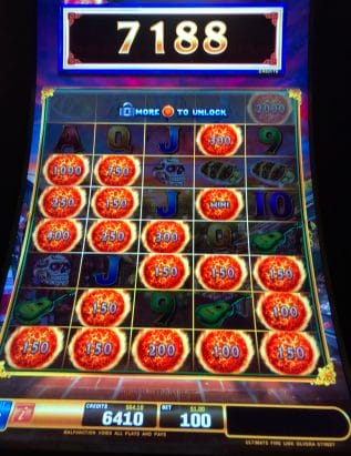 Fireball Slot Machine Online