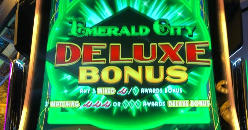 Wizard of Oz Emerald City by Scientific Games deluxe bonus