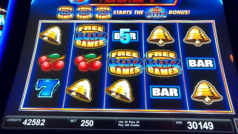 Play Quick Hit Slots online, free