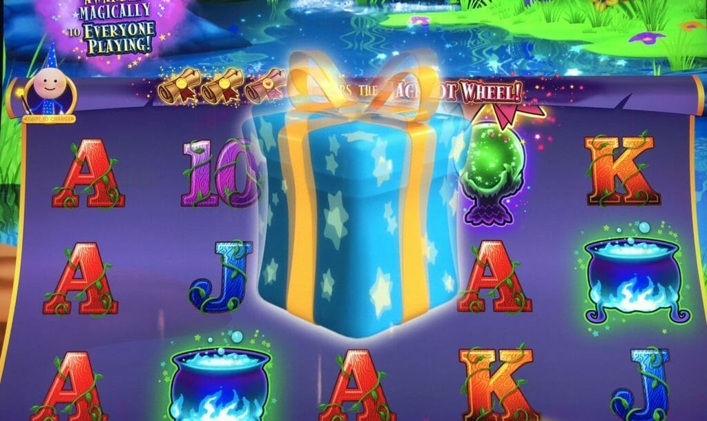 Cash Wizard World by Scientific Games Everybody Wins Community Bonus