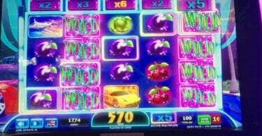 Wheel of Fortune 4D More Money by IGT