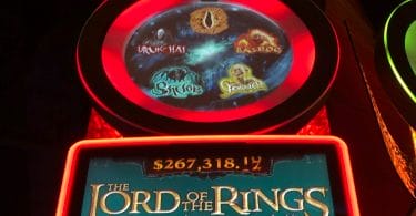 Lord of the Rings: Rule Them All by Scientific Games eye feature options
