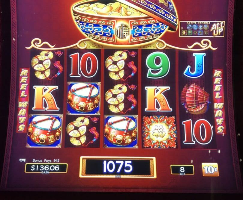 Dancing Drums high limit 8 credit