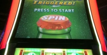 7-Up by Aristocrat wheel spin triggered