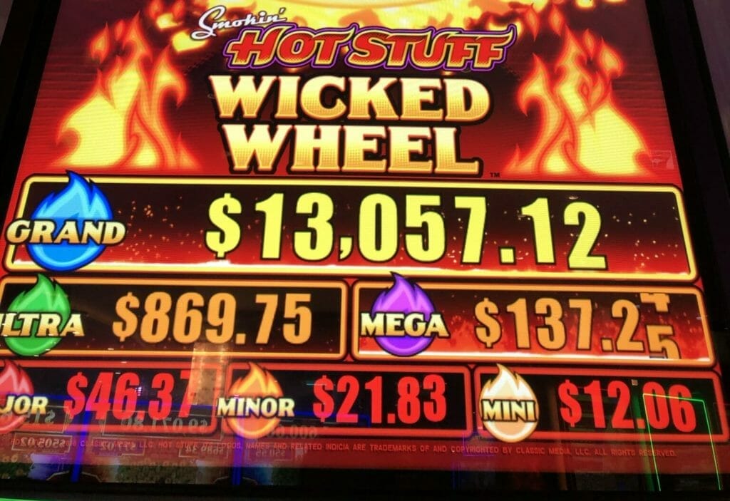 Smokin Hot Stuff Wicked Wheel progressives