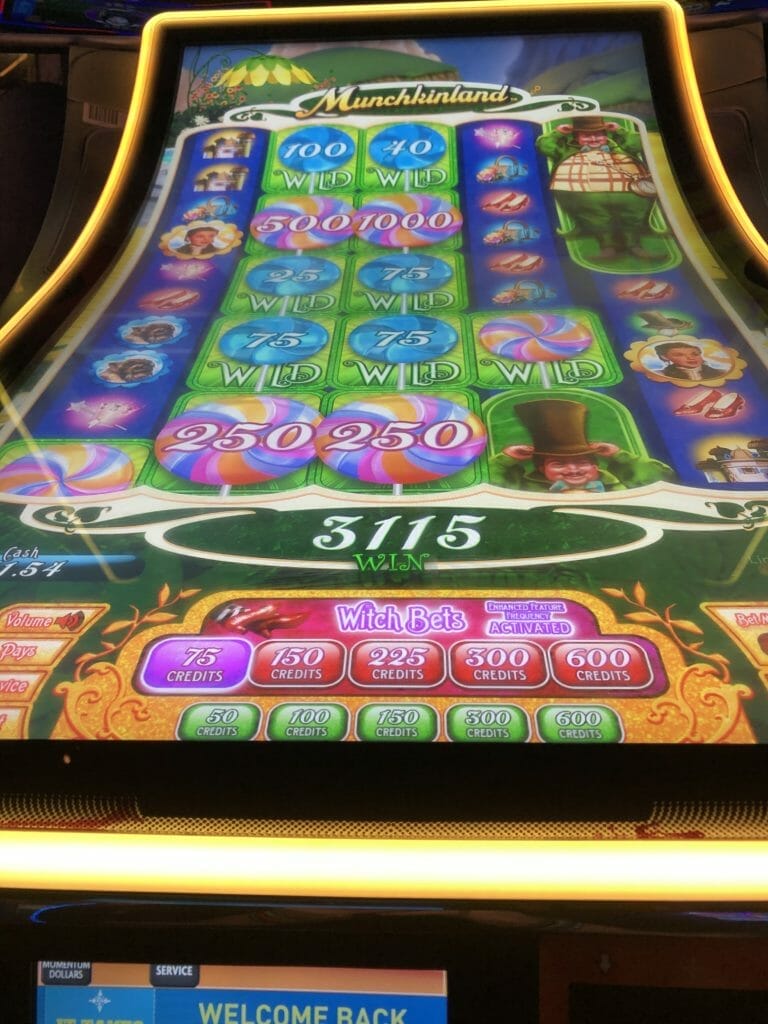 free wizard of oz slot machine games