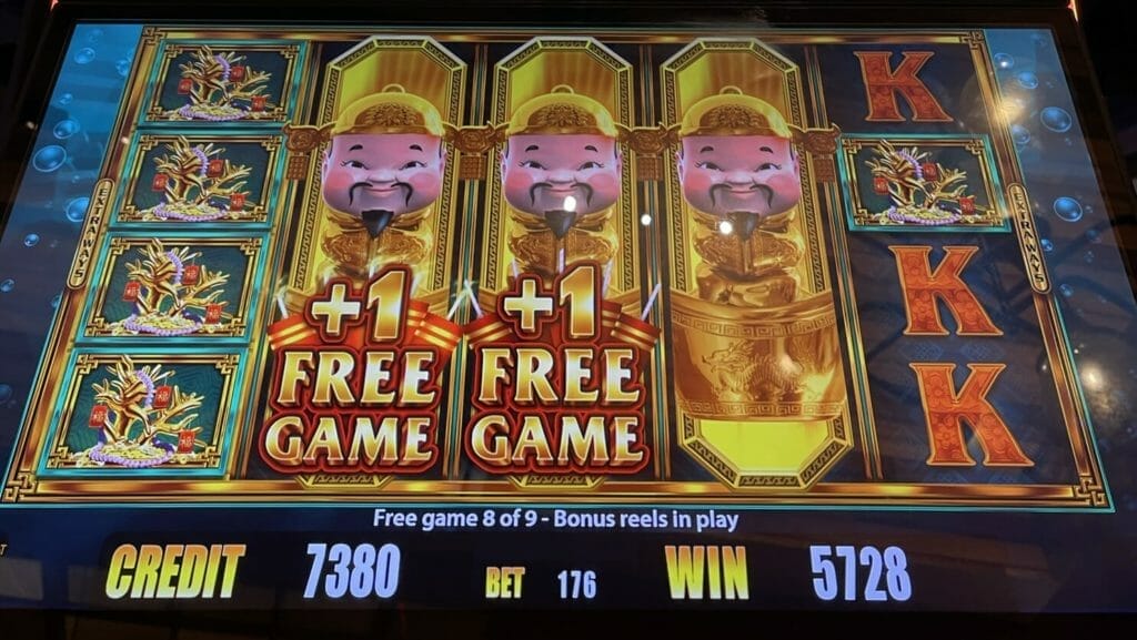 Gold Stacks 88 Turtle Kingdom by Aristocrat three sticky wild reels