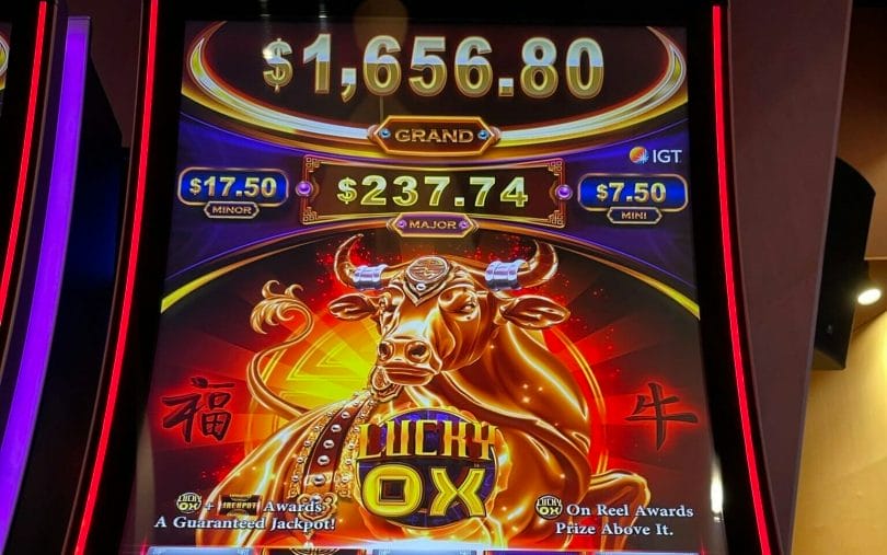 Lucky Ox by IGT logo and jackpots