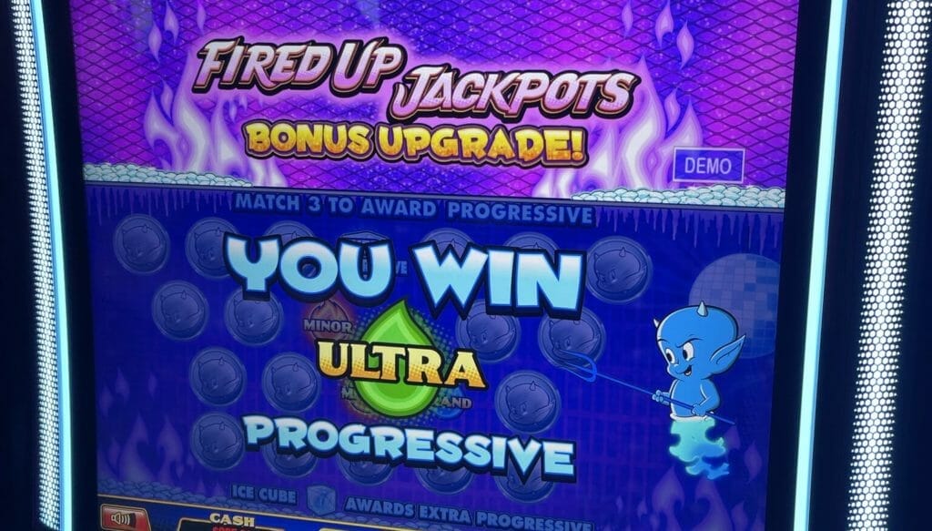 Smokin' Hot Stuff Wicked Wheel Fire & Ice by Everi progressive win