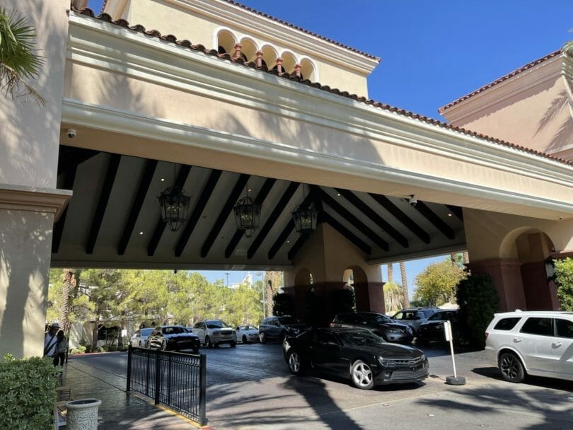Rampart Casino porte cochere
