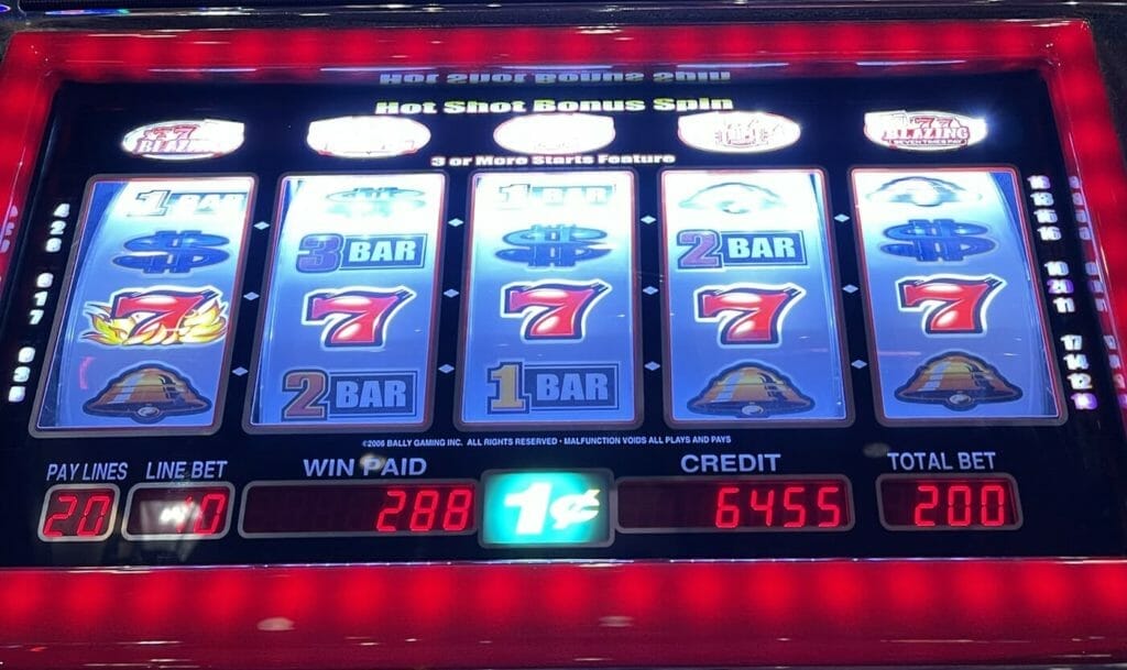 Hot Shot Progressive by Bally 25x line hit