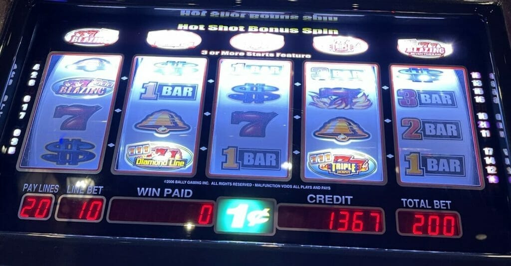 Hot Shot Progressive by Bally feature trigger