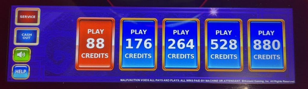 Lucky Envelope by Konami bet panel