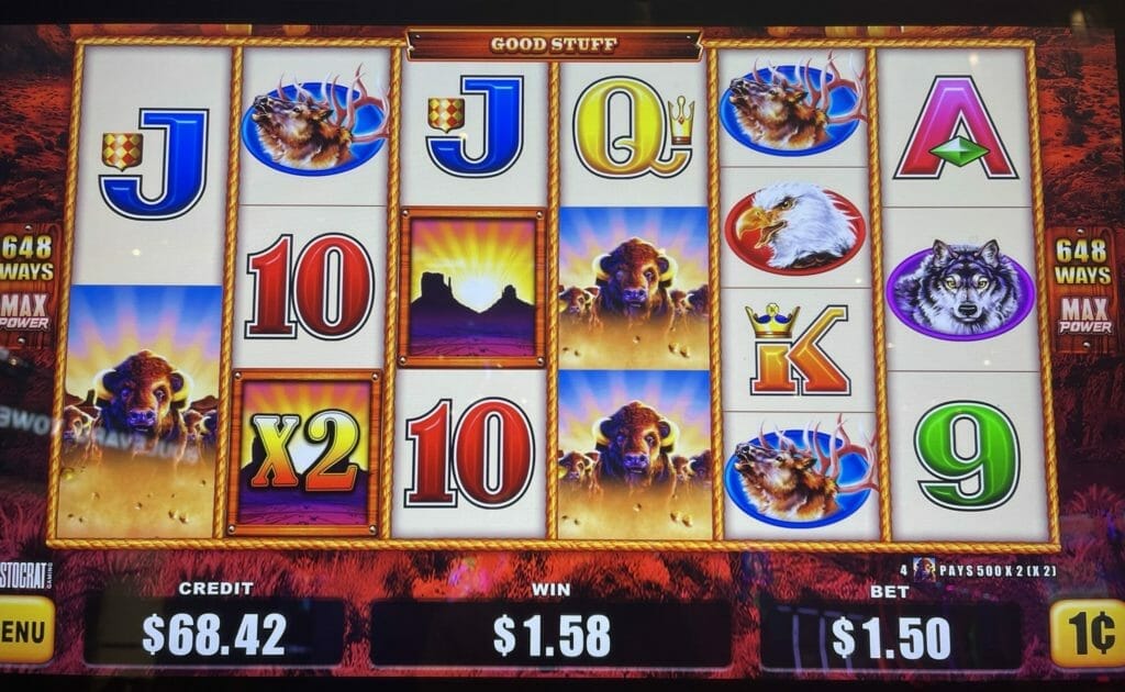 Buffalo Gold Max Power by Aristocrat line hit