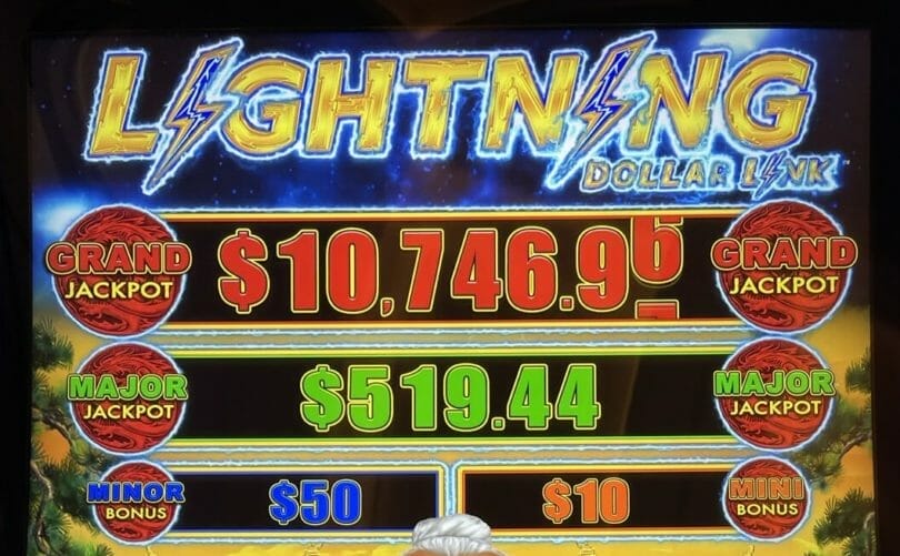 Lightning Dollar Link by Aristocrat logo and jackpots
