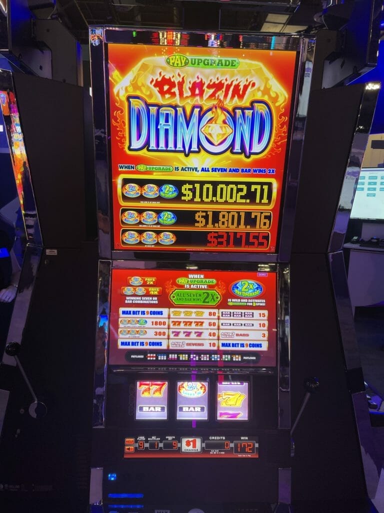 Blazin' Diamond with Pay Upgrade by Everi