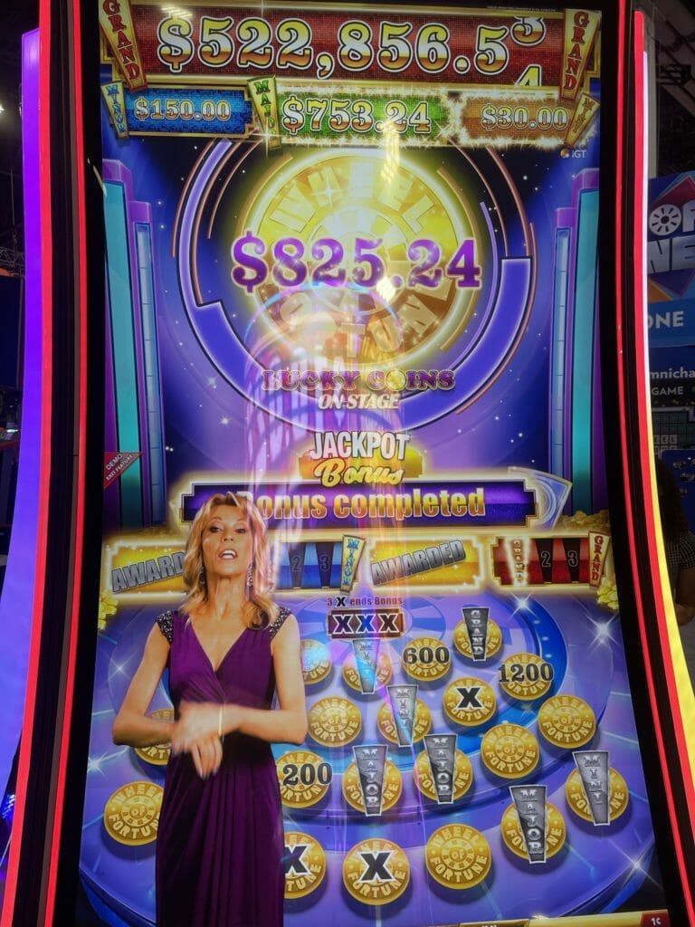 Wheel of Fortune Lucky Coins on Stage big win