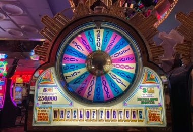 Wheel of Fortune Classic by IGT wheel