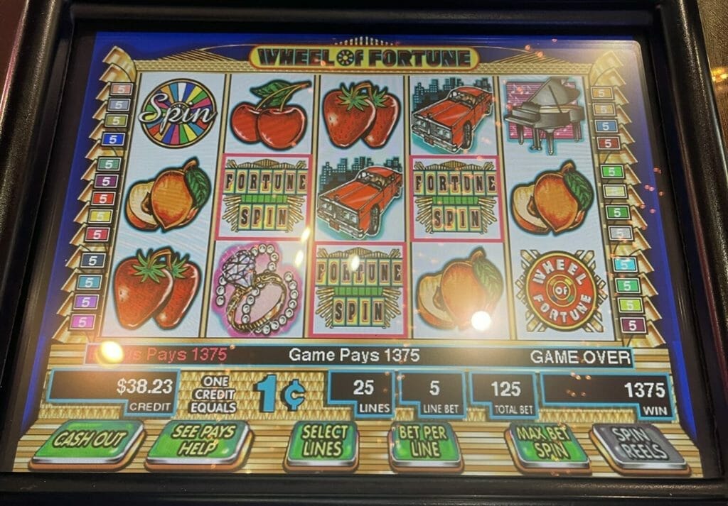 Wheel of Fortune Lucky Spin by IGT Fortune Spin bonus triggered